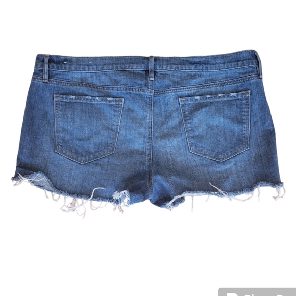 LOFT Distressed Cutoffs Denim Jeansm Shorts Size 18 - Picture 2 of 2